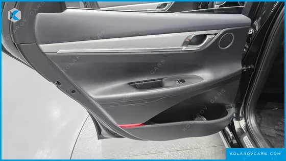HYUNDAI GRANDEUR 3.0 LPI RENT CAR