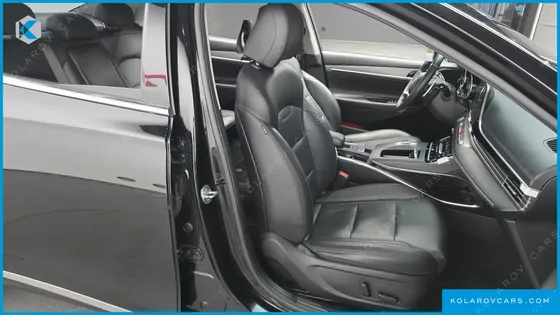 HYUNDAI GRANDEUR 3.0 LPI RENT CAR