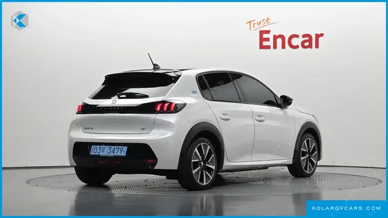 PEUGEOT 208 GT