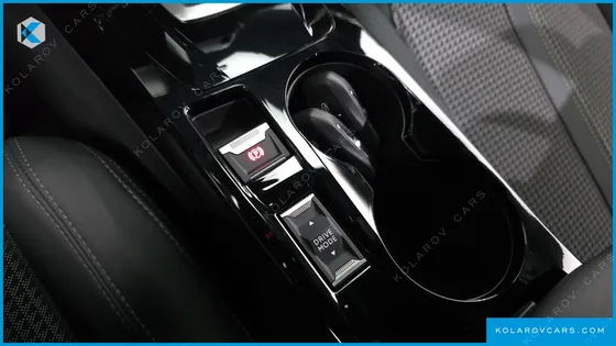 PEUGEOT 208 GT
