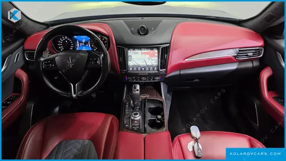 MASERATI LEVANTE 3.0 AWD GRANLUSSO