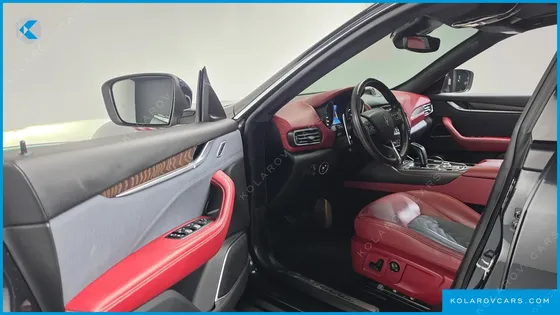 MASERATI LEVANTE 3.0 AWD GRANLUSSO