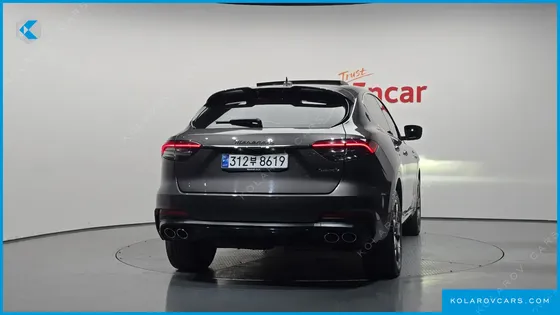 MASERATI LEVANTE 3.0 AWD MODENA