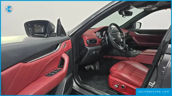 MASERATI LEVANTE 3.0 AWD MODENA