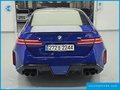 BMW M5 M5 SEDAN