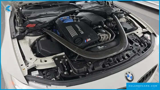 BMW M4 M4 COUPE