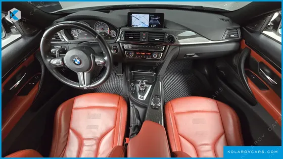 BMW M4 M4 COUPE