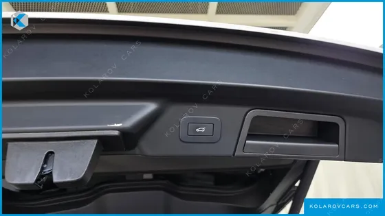 LAND ROVER RANGE ROVER VELAR 2.0 P250 R-DYNAMIC SE
