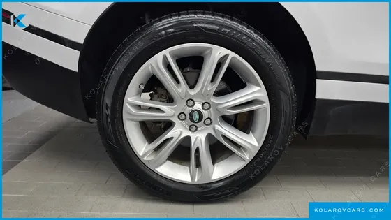 LAND ROVER RANGE ROVER VELAR 2.0 D240 SE