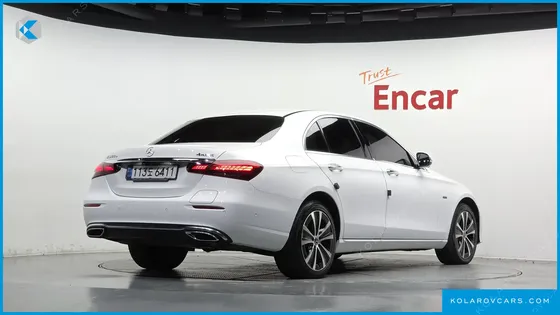 MERCEDES E-CLASS E300E 4MATIC EXCLUSIVE