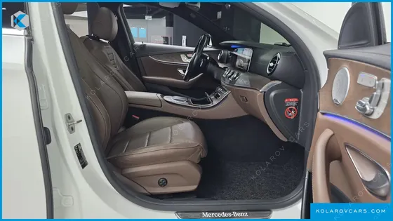 MERCEDES E-CLASS E300E 4MATIC EXCLUSIVE