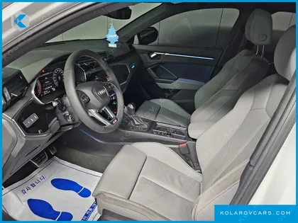 AUDI Q3 35 TDI PREMIUM SPORTBACK