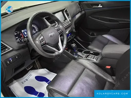 HYUNDAI TUCSON DIESEL 2.0 2WD