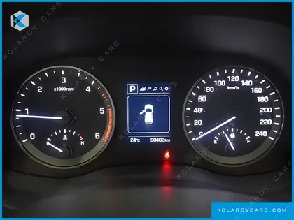 HYUNDAI TUCSON DIESEL 2.0 2WD