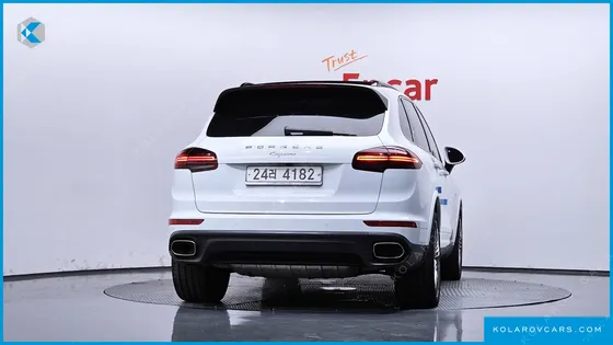 PORSCHE CAYENNE 3.0 DIESEL PLATIUM EDITION