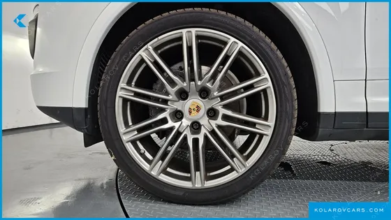 PORSCHE CAYENNE 3.0 DIESEL PLATIUM EDITION