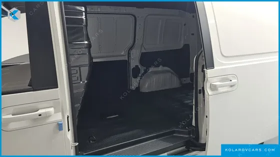 HYUNDAI STARIA L3.5 CARGO 3-SEATER