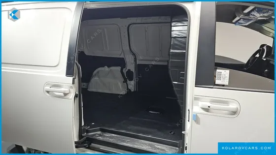 HYUNDAI STARIA L3.5 CARGO 3-SEATER