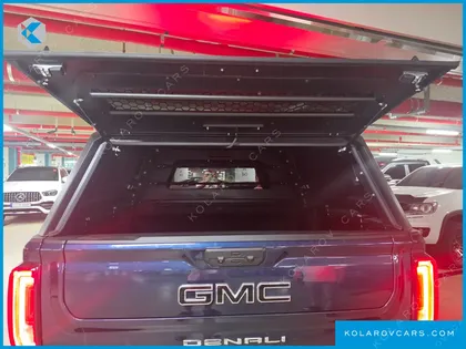GMC SIERRA DENALI-X