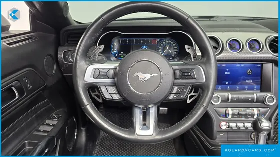 FORD MUSTANG GT CONVERTIBLE