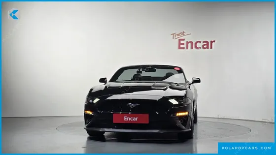 FORD MUSTANG GT CONVERTIBLE