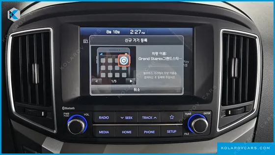 HYUNDAI STAREX VAN 3-SEATER