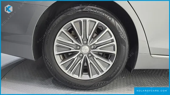 HYUNDAI GRANDEUR EXCLUSIVE
