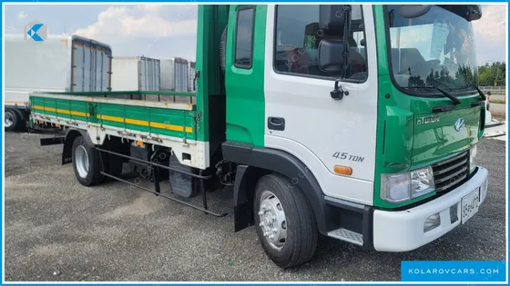 HYUNDAI MEGA TRUCK GOLD