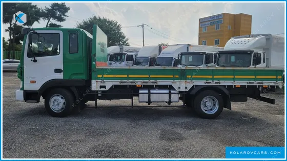 HYUNDAI MEGA TRUCK GOLD