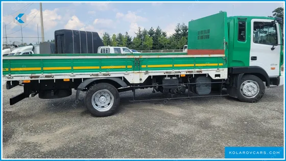 HYUNDAI MEGA TRUCK GOLD