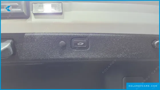 KIA EV4 STANDARD 2WD