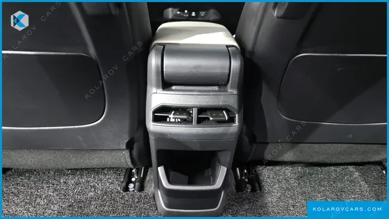 KIA EV4 STANDARD 2WD