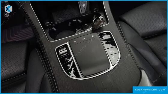 MERCEDES GLC-CLASS GCL300 4MATIC COUPE