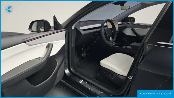 TESLA MODEL Y RWD