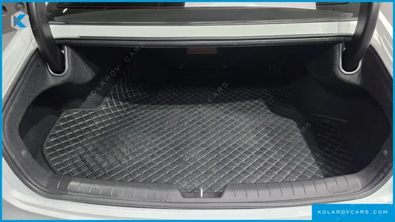 HYUNDAI GRANDEUR 2,5 GASOLINE 2WD