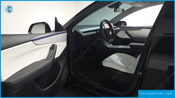 TESLA MODEL Y RWD