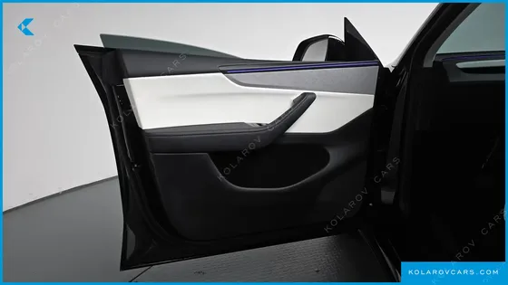 TESLA MODEL Y RWD