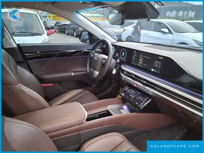 HYUNDAI GRANDEUR 2,5 GASOLINE 2WD