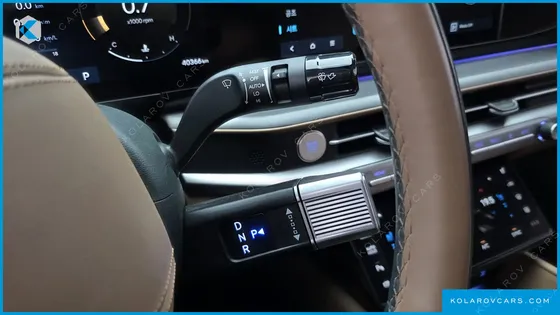 HYUNDAI GRANDEUR 2,5 GASOLINE 2WD
