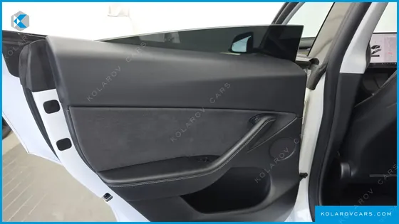 TESLA MODEL Y STANDARD RANGE RWD