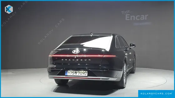 HYUNDAI GRANDEUR 2,5 GASOLINE 2WD