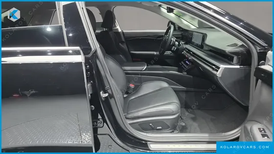 HYUNDAI GRANDEUR 2,5 GASOLINE 2WD