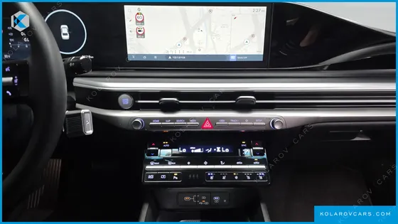 HYUNDAI GRANDEUR 2,5 GASOLINE 2WD