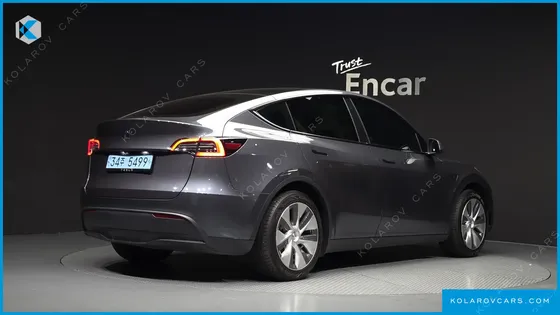 TESLA MODEL Y RWD