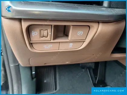 HYUNDAI GRANDEUR 2,5 GASOLINE 2WD