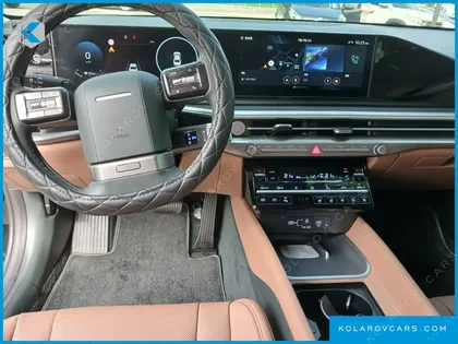 HYUNDAI GRANDEUR 2,5 GASOLINE 2WD