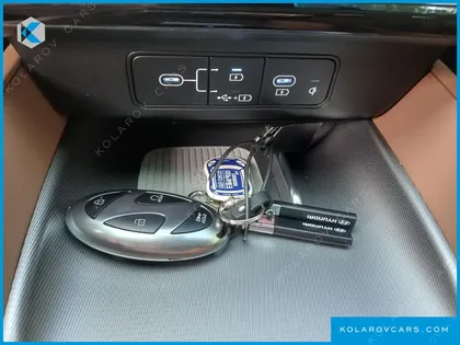 HYUNDAI GRANDEUR 2,5 GASOLINE 2WD