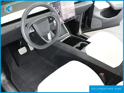 TESLA MODEL Y RWD