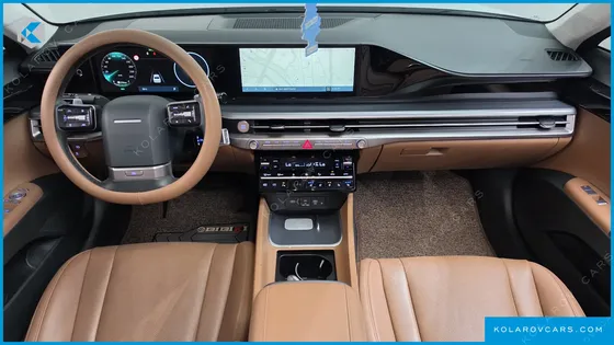 HYUNDAI GRANDEUR 2,5 GASOLINE 2WD