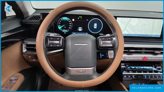 HYUNDAI GRANDEUR 2,5 GASOLINE 2WD